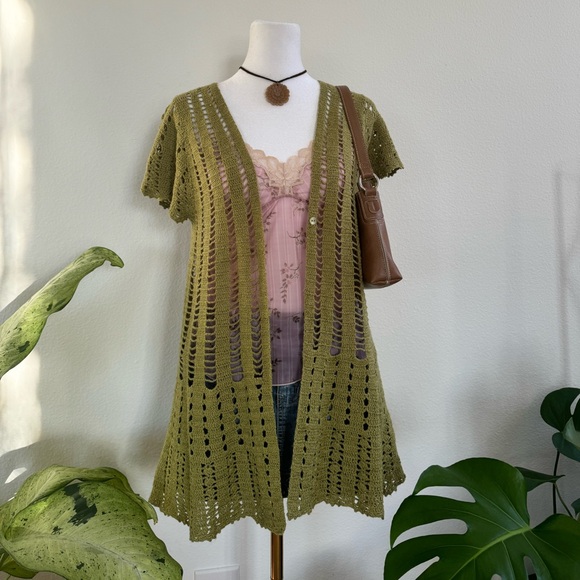 Read caption 🪷👢✨ - Picture 2 of 13